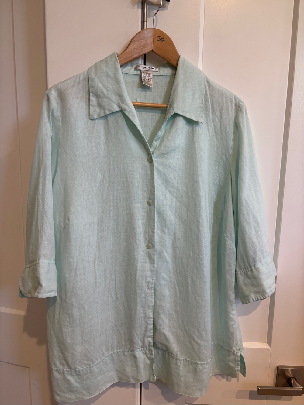 Jillian Jones Linen Button-Up Blouse. Size 1X
